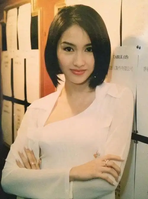 中国女明星颜值排行榜前100名,女星排行榜(仿佛喝了"驻颜水")