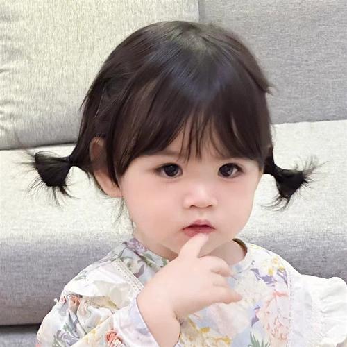 宝宝假发女童双丸子头可爱短发蓬松自然空气刘海拍照周岁整顶发套