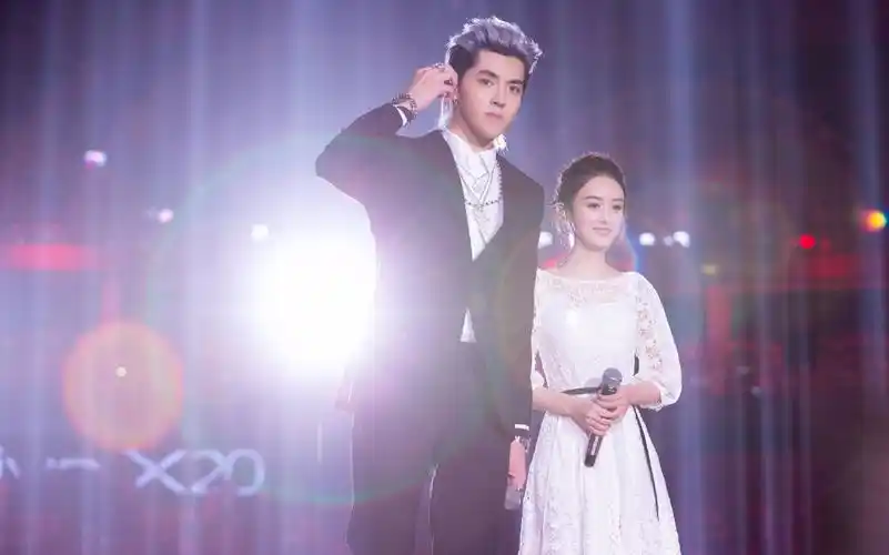 【赵丽颖吴亦凡】【想你】拥抱纯享版_哔哩哔哩_bilibili