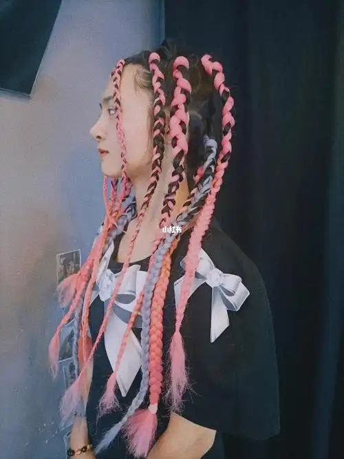 74沈阳脏辫72一些女款编发参考彩色辫子
