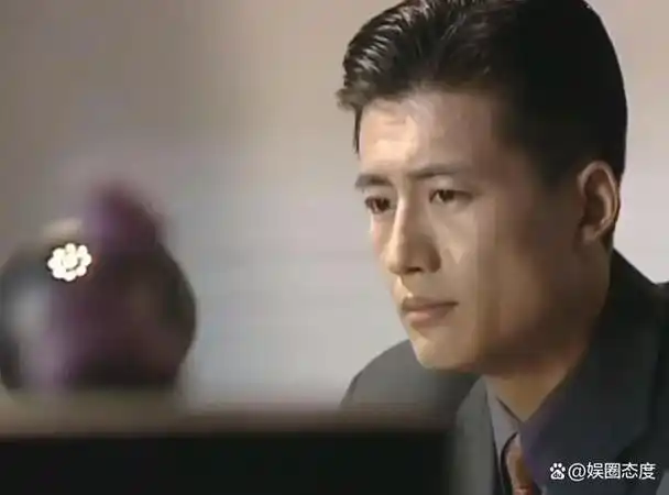 演员高曙光:与江珊结过婚,二婚娶小16岁女富婆,比儿子大了52岁