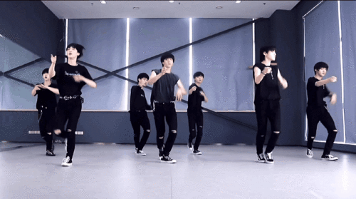 gif gif 【时代少年团】tnt《相遇》练习室版_哔哩哔哩 (゜-゜)つロ