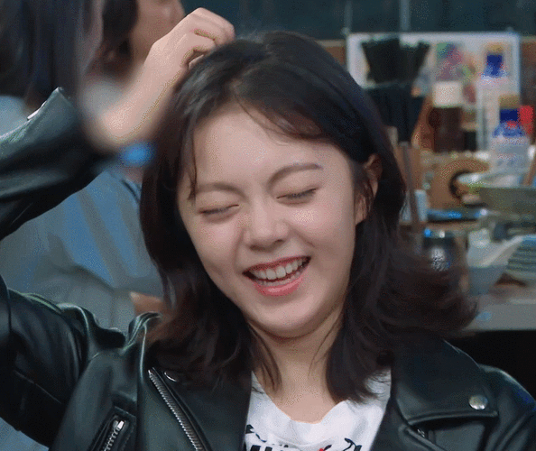 lb看了潮流合伙人,赵今麦太可爱了吧!