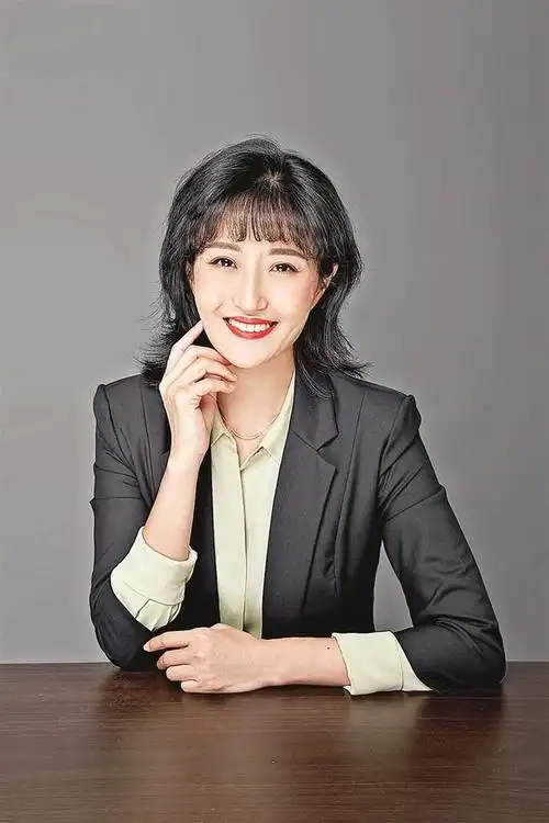 王婷获评全国百佳美育校长_光明新闻数字报