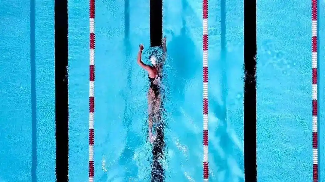 游泳是一项培养专注力的绝佳运动!_动作