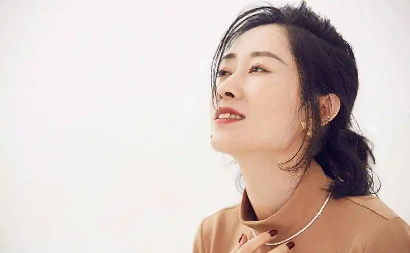 44岁刘敏涛,为何突然就红了?