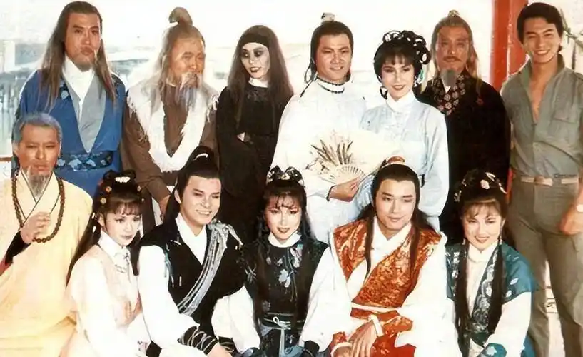 每个角色都能写进教科书,83版《射雕英雄传》依旧是武侠剧的天花板