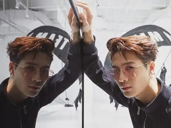 嘉宾曝光和《街舞3》机长的航班实际上是期待|综艺|王嘉尔_网易订阅