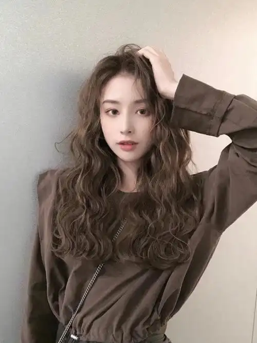 2021秋冬必选的烫发之一回头率超高