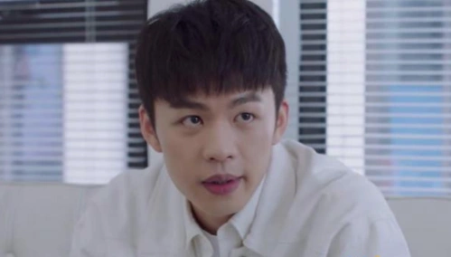 亲爱的热爱的米邵飞喜欢谁他最后和谁在一起了