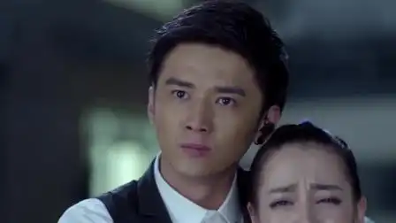 麻辣变形计:白鲨回忆往事,为救小迪举枪对准自己的头,让人感动