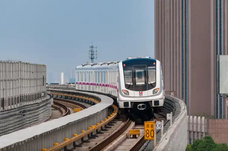 武汉地铁地上站合辑