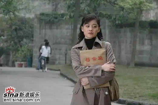 资料图片:电视剧《岁月》精彩剧照(18)