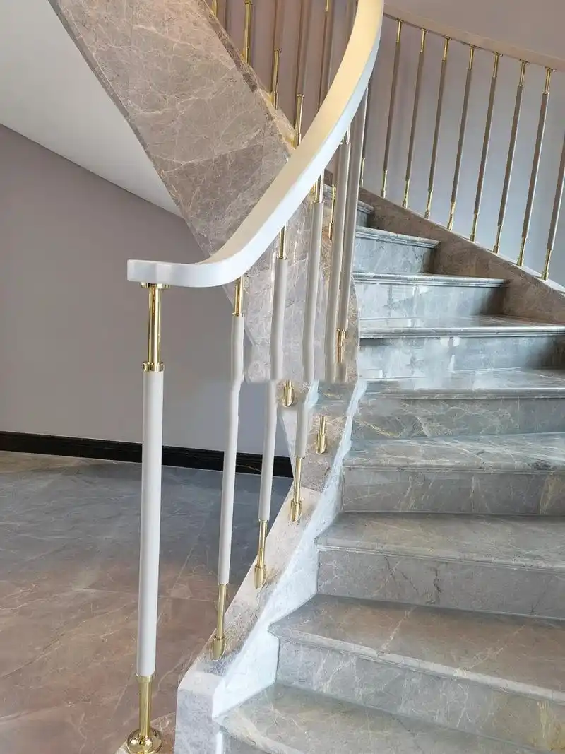 现代简约极简楼梯栏杆扶手弧形楼梯扶手