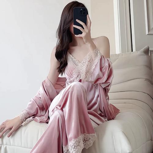 金丝绒睡衣女战袍春秋冬性感蕾丝网红吊带睡袍带胸垫三件套家居服