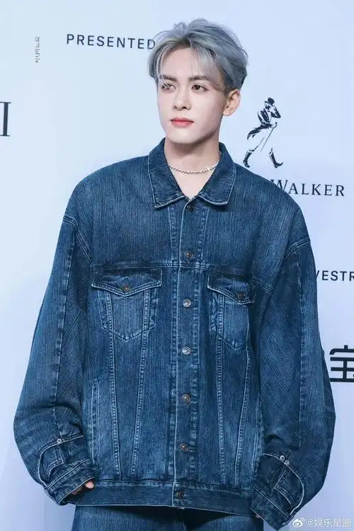 曾舜晞银发沃德天呐被曾舜晞帅晕了