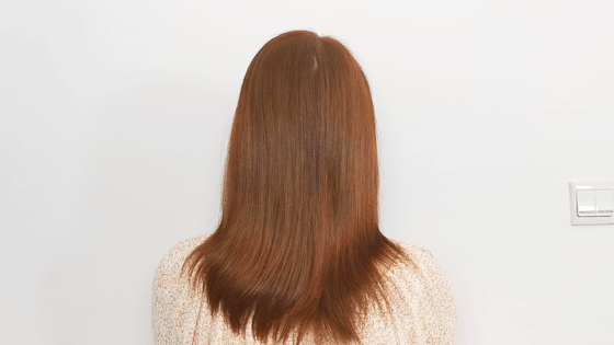 写美篇头发受到这么严重的损害,是因为吹风机在干发时,不仅会将头发