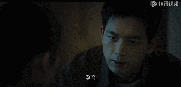 展开说    一,春色  李现周雨彤你们这哪里是新浪扫楼啊,这捧花照片