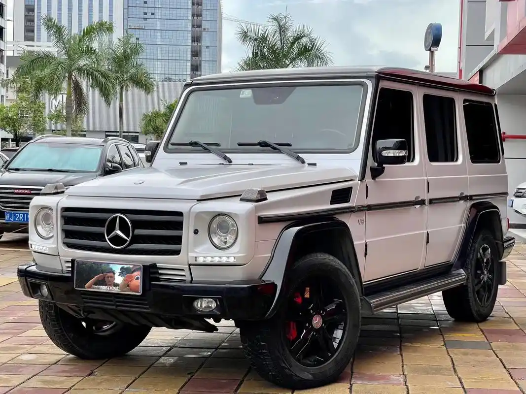 奔驰g500.#奔驰g500 最新到店#硬派越野 #奔驰大g - 抖音