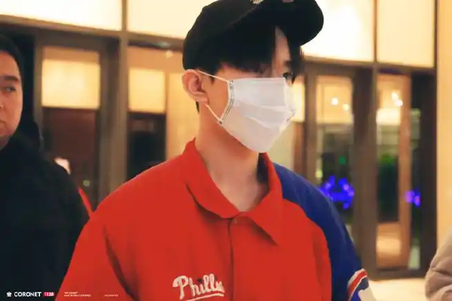 易烊千玺电影小小的我##四字 易烊千玺 yyqx 四字弟弟