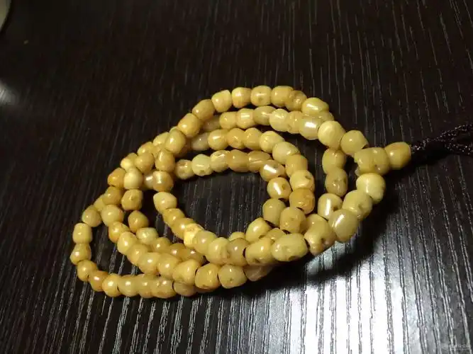 好久没来,上个硬货,藏传老灵骨尸陀林佛珠,来一来,看一看