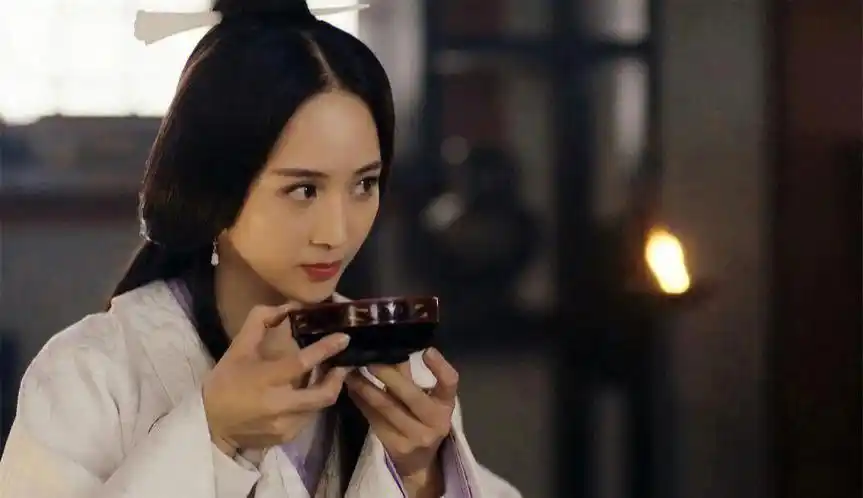 无刘海美女张钧甯柏夫人本尊没错了