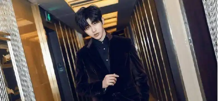 如今是导师与练习生,除了吴宣仪,刘雨昕令人唏嘘_鞠婧祎_发展_王俊凯