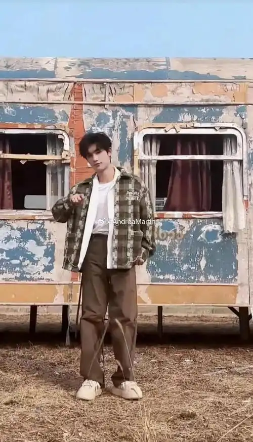 andrea martin##丁程鑫##丁程鑫同款##明星穿搭##跟着明星学穿搭