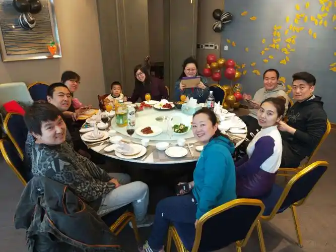 大姐70岁生日聚会