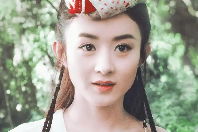 以冯绍峰视角看赵丽颖:我那"大杀四方"的前妻,如今到底有多牛