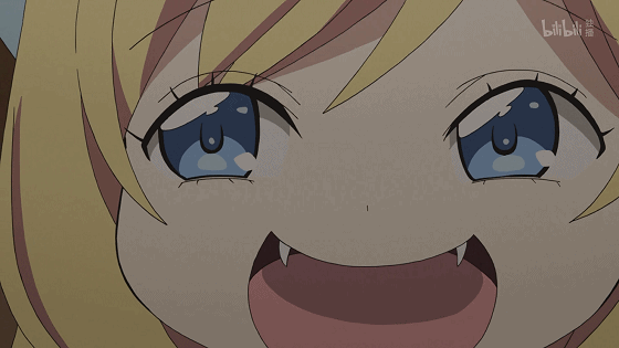 笑容渐渐扭曲的动态图