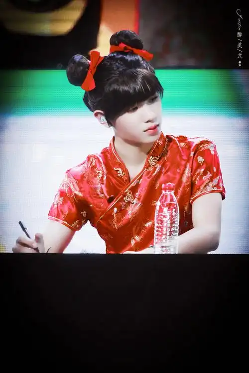 黄明昊 | 20180728 限量版黄春丽 精品图楼