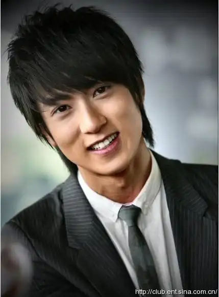 吴尊帅帅多发点照片养养眼