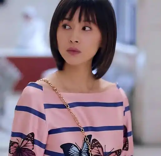 奥利维亚和吴永恩在综艺节目《怦然心动》中相识相恋.