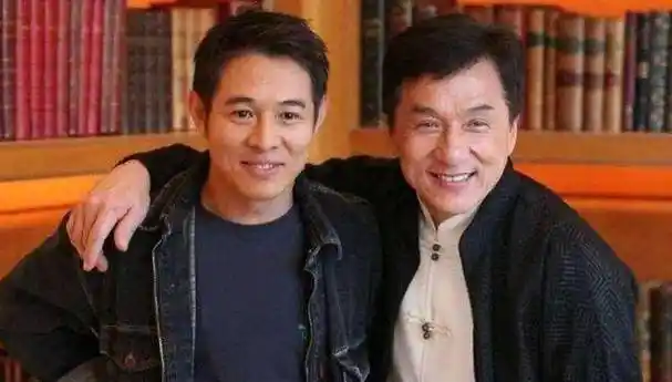 成龙国籍是哪国人呢