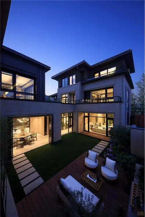 矩阵纵横—常州路劲太湖院子230户型别墅样板间