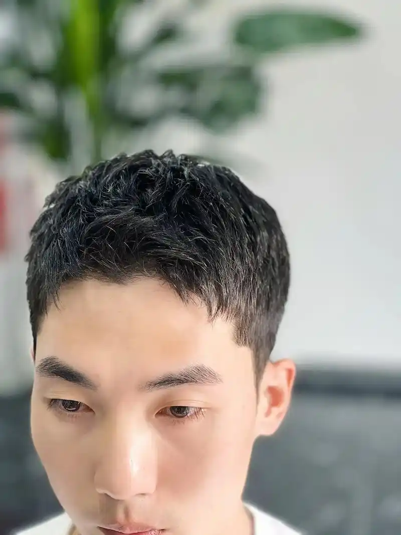 菱形脸适合的发型.如果你也是菱形脸,一定不要剪短#哈尔滨男士 - 抖音