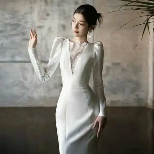 轻婚纱2023新款新娘高级感缎面鱼尾出门纱主持人宴会晚礼服女长袖