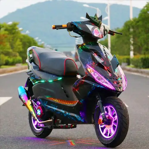 白幽灵改装鬼火摩托车战速跑车踏板燃油助力车跑车代步整车四冲程