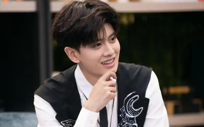 壁纸横屏任嘉伦照片高清最帅照片任嘉伦横屏照片任嘉伦横屏壁纸高清