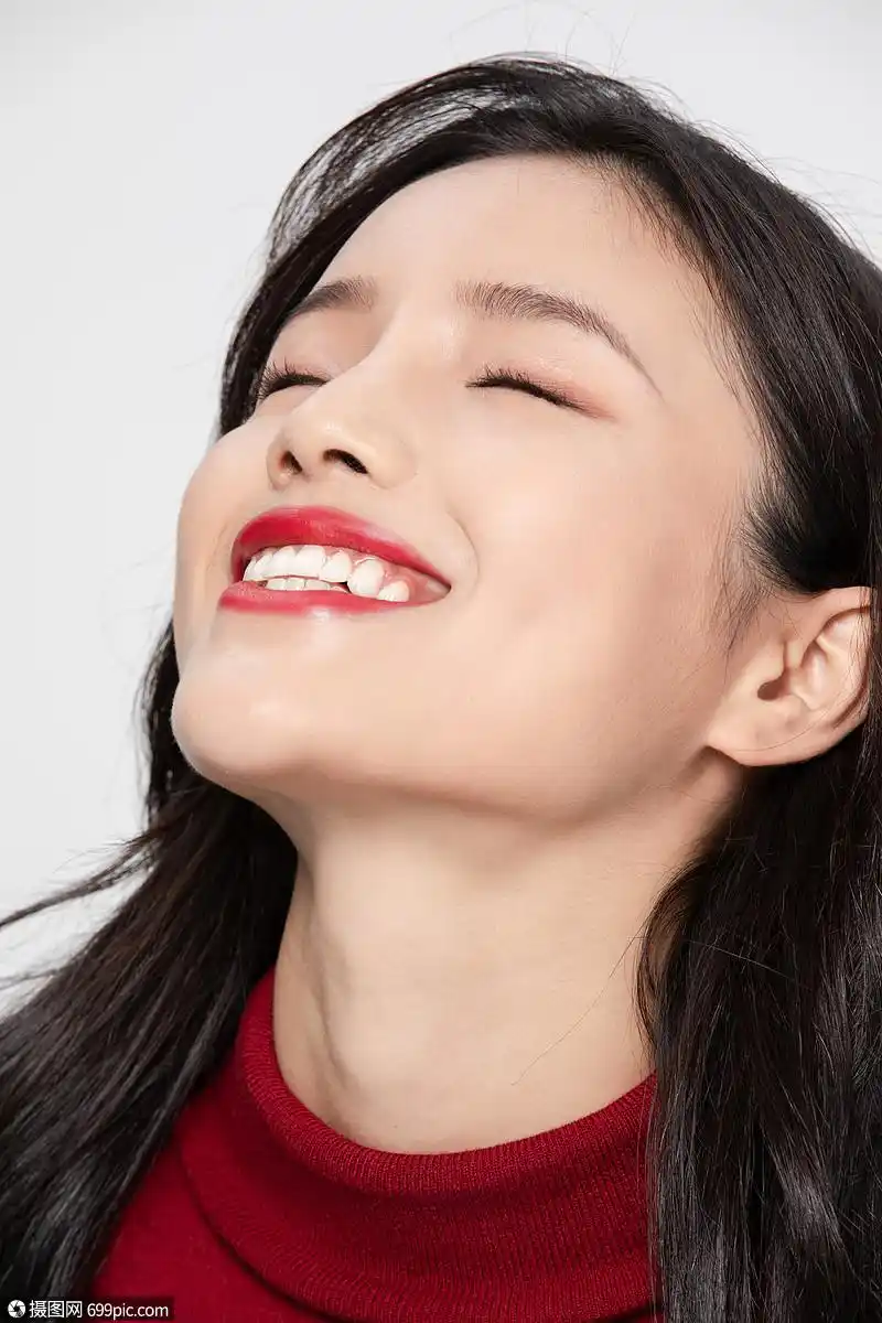 美女活力大笑表情