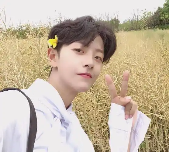 《创造营》人气选手刘梦感情状况曝光,网友们表示不能接受,确定是个