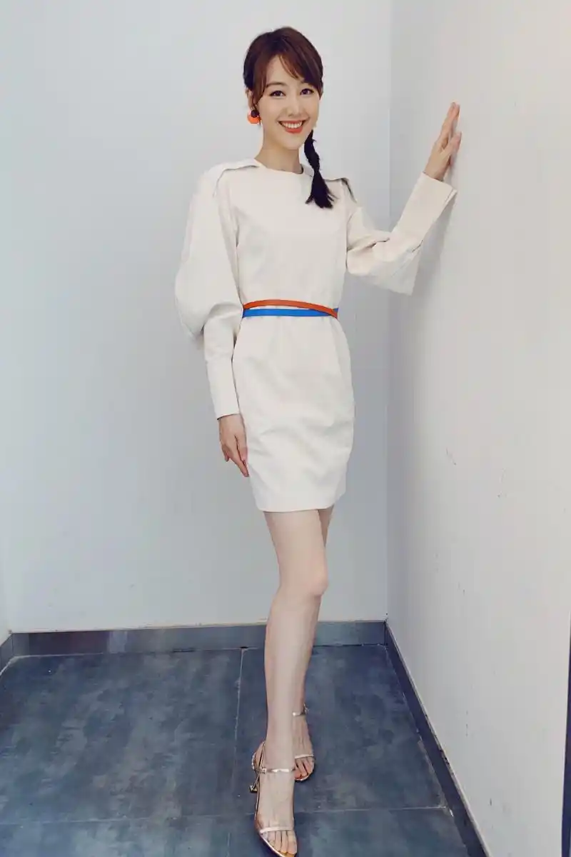 东方卫视主持人王冠