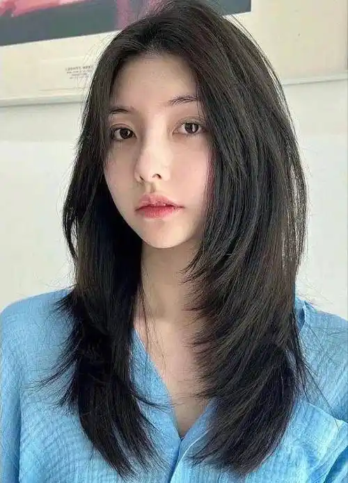 尖脸女生适合什么发型呢?_长度_脸部_造型