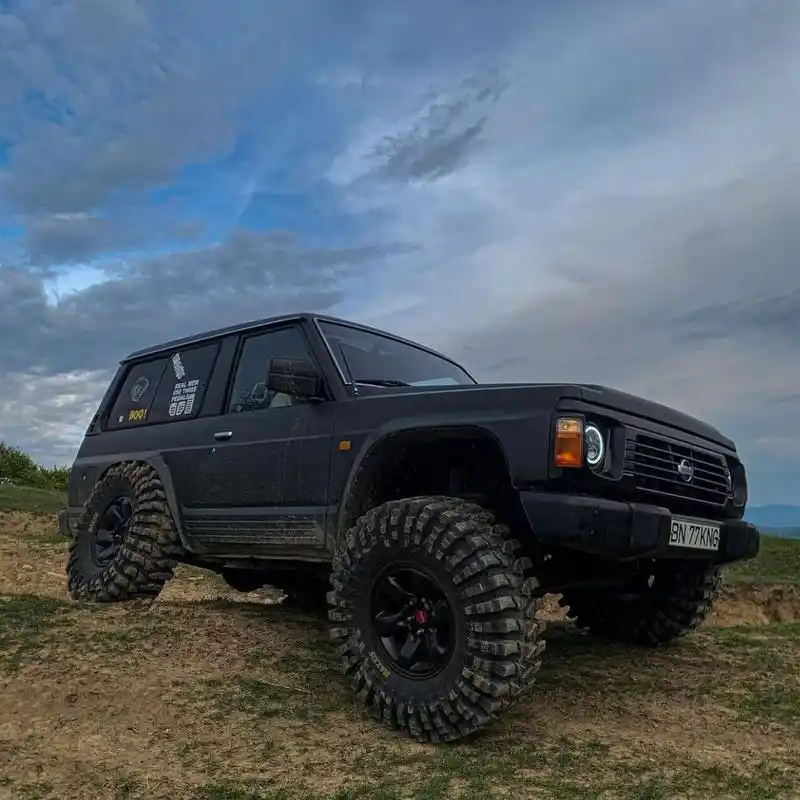 nissan patrol y60 第四代日产途乐y60 距今已经有20年的历史,1987年