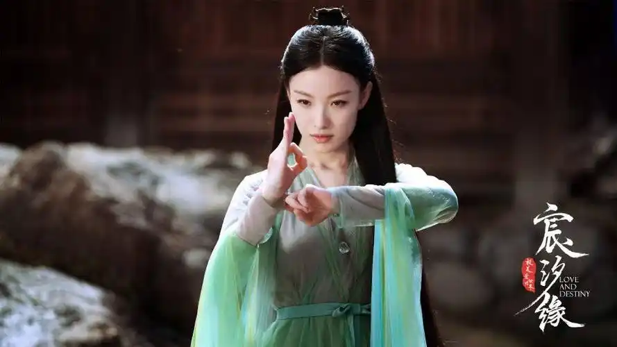 韩网票选最爱的中国电视剧女主角top 6(并列):《宸汐缘》灵汐.