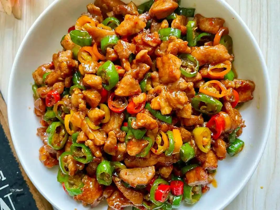 分享3道适合夏天吃的小炒菜,有荤有素好吃不腻人,学到就赚到了