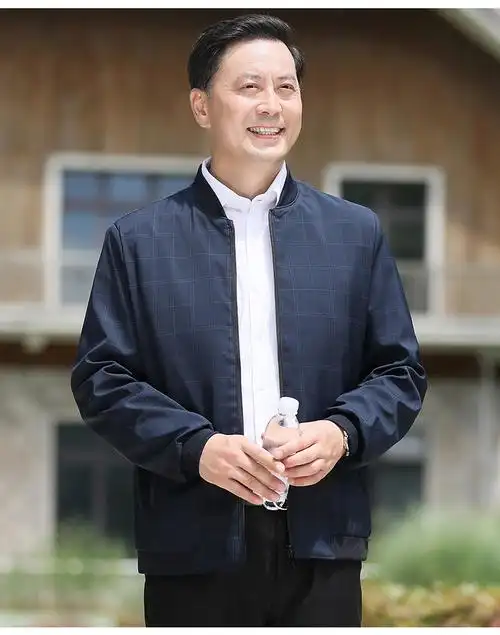 春季爸爸外套中年男薄夹克新款男装春秋装风衣双层40岁60中老年人