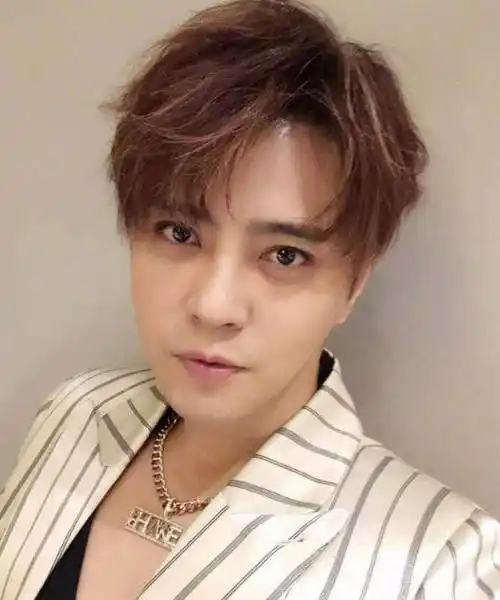 红得快,凉得更快的4位明星,以前是男神女神,如今"无人问津"_罗志祥_朱