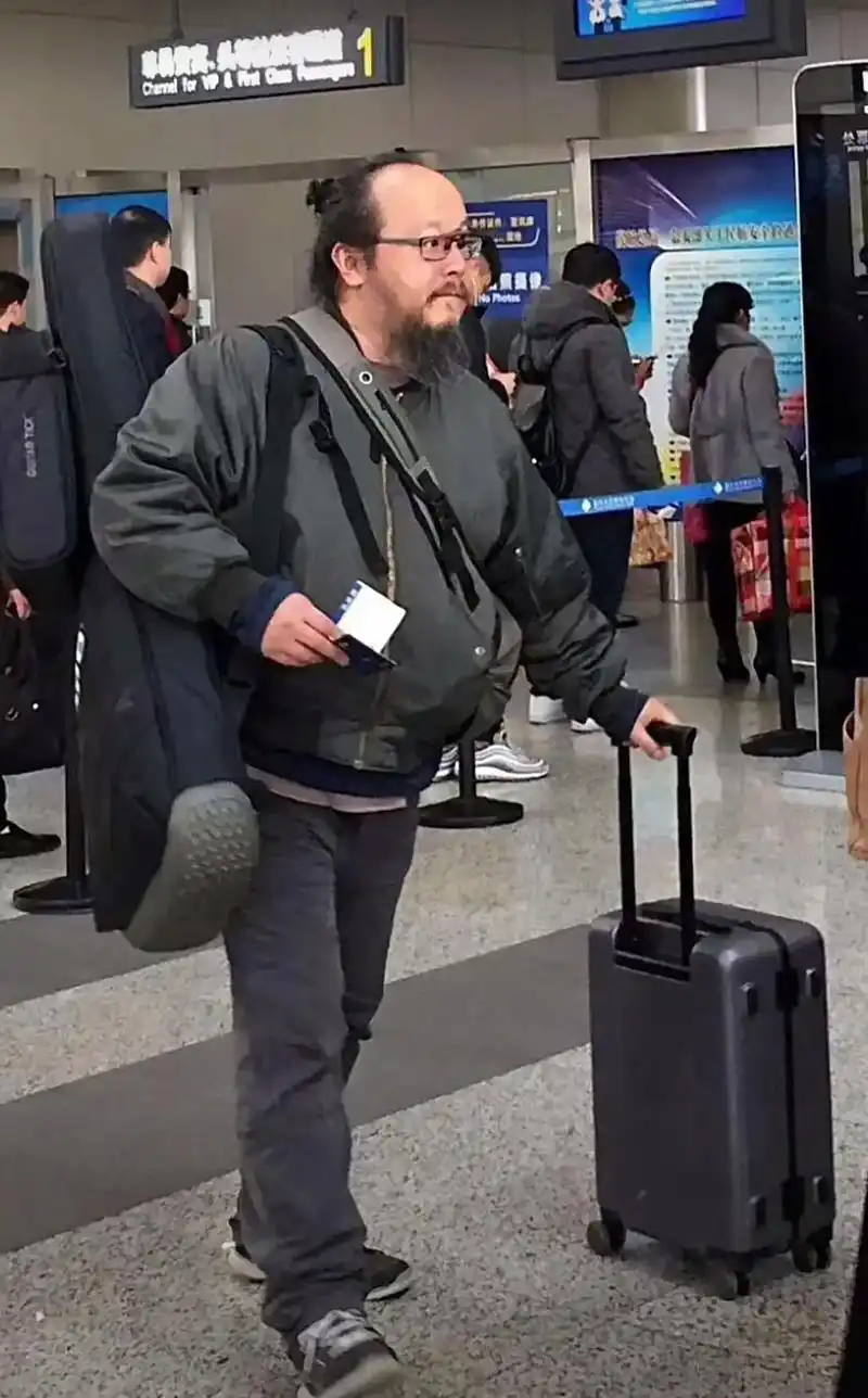 窦唯近照#摇滚 #男高中生 #窦唯 - 抖音